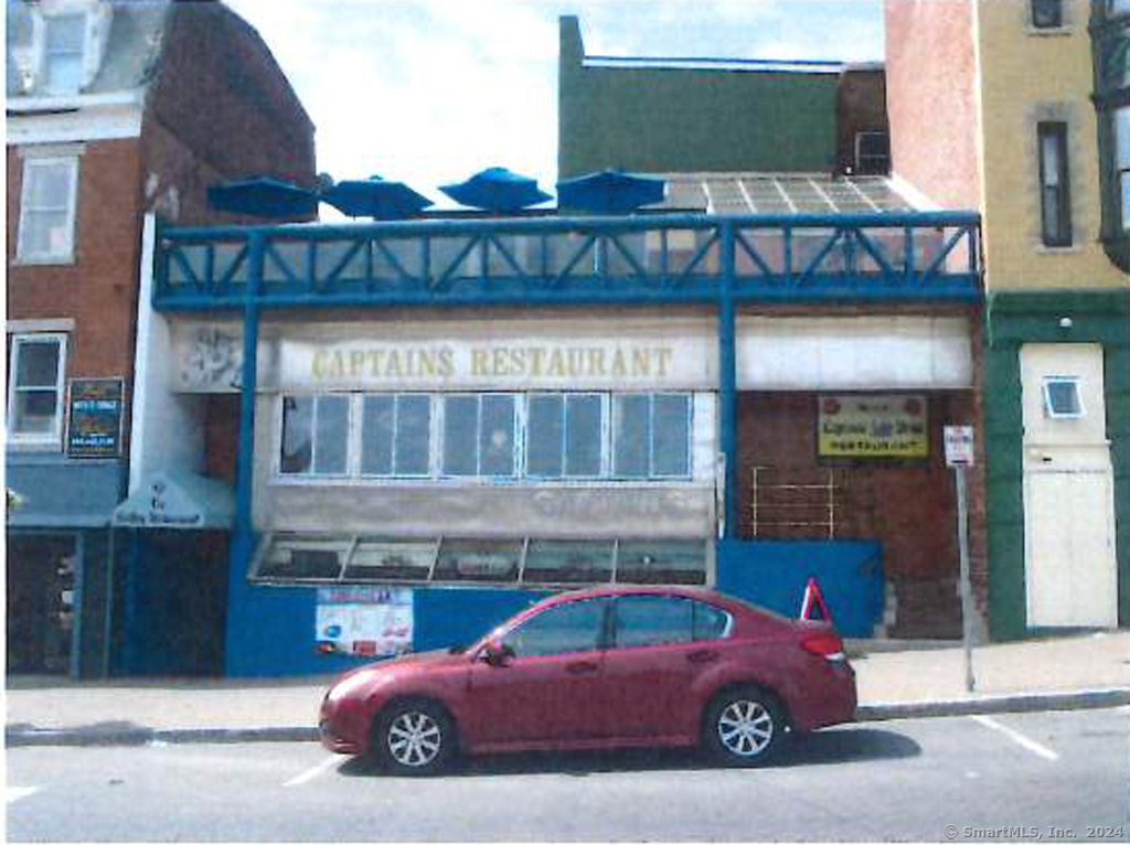 Featured image for “8 Bank Street”