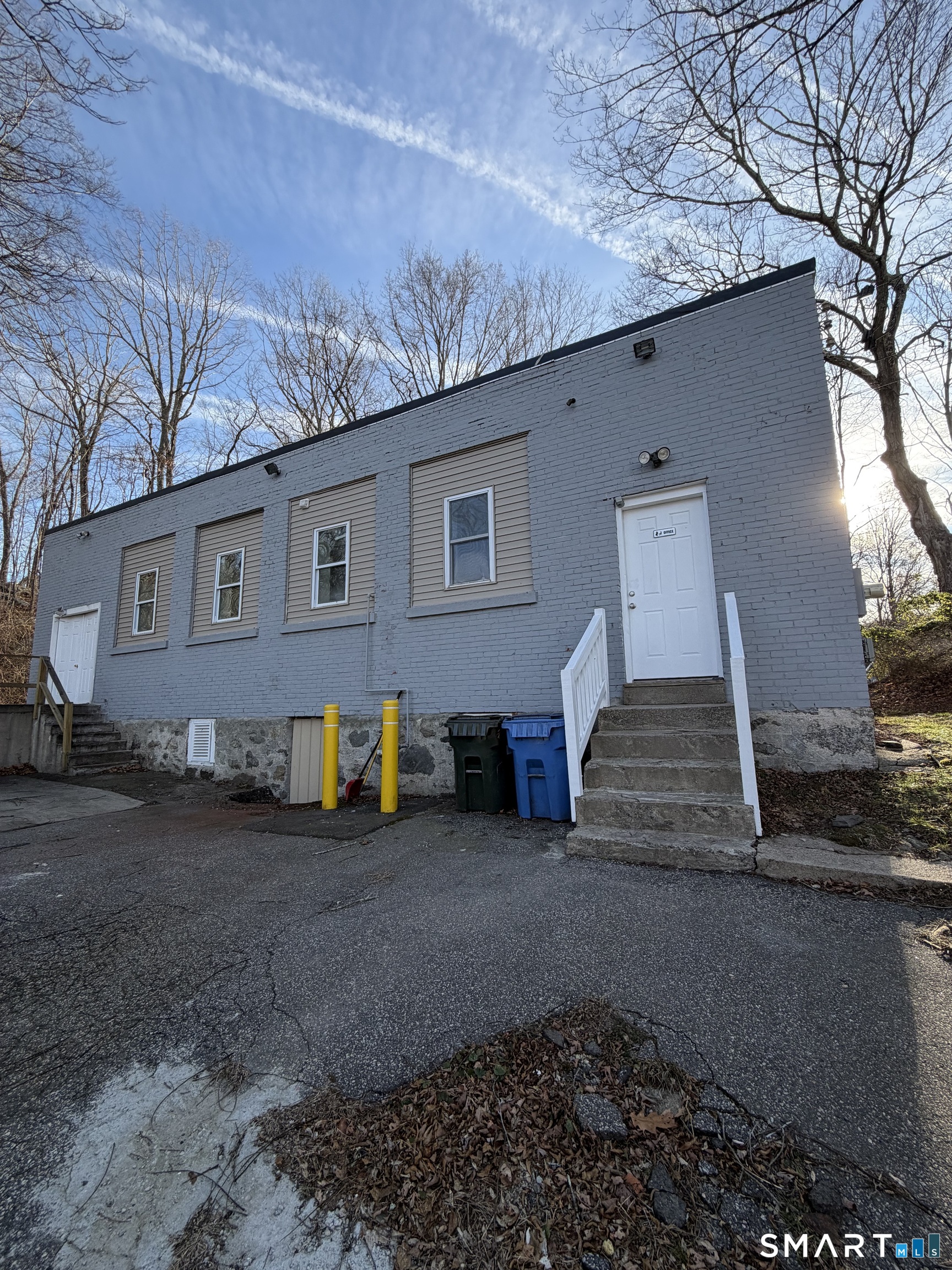 Featured image for “77 Hamilton Avenue”